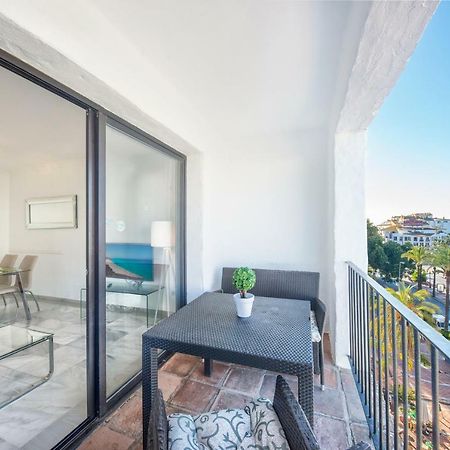 Appartamento Jardines Del Puerto Marbella Esterno foto