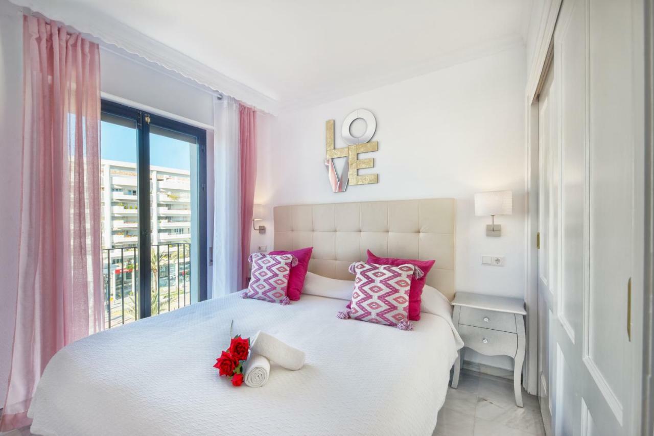 Appartamento Jardines Del Puerto Marbella Esterno foto