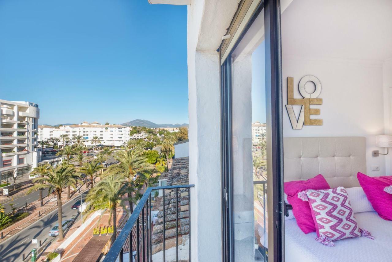 Appartamento Jardines Del Puerto Marbella Esterno foto